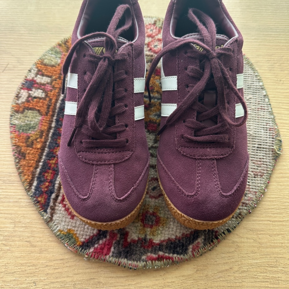 Gola Burgundy Suede “Harrier” Sneakers